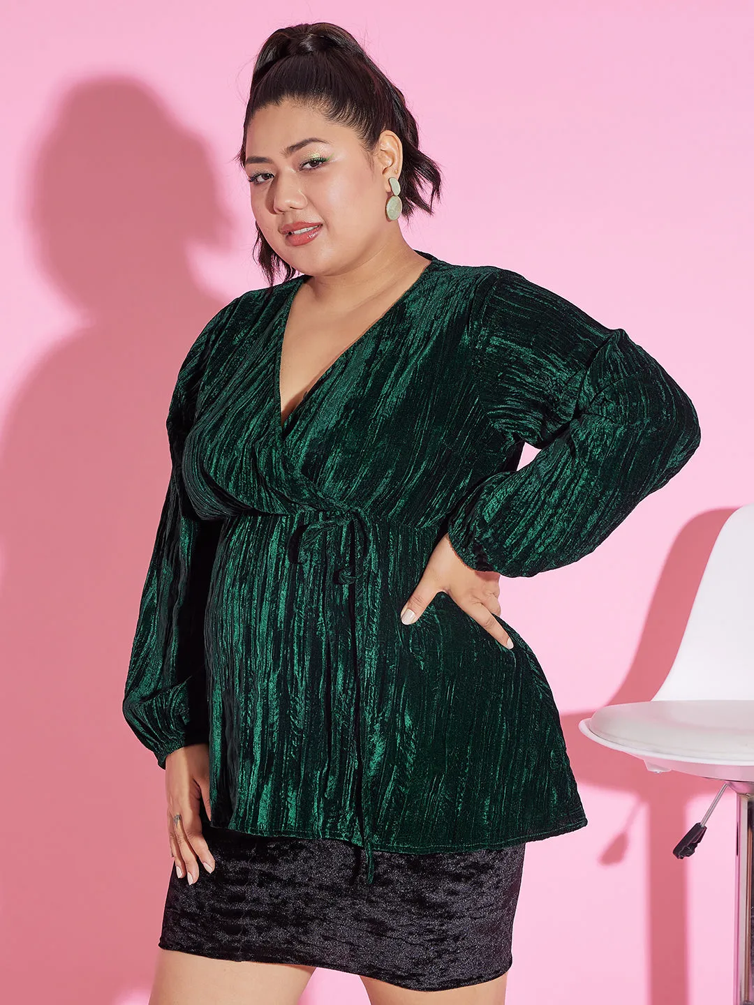 Berrylush Women Plus Size Solid Green V-Neck Lantern Sleeve Front Tie-Up Velvet Knitted Regular Top