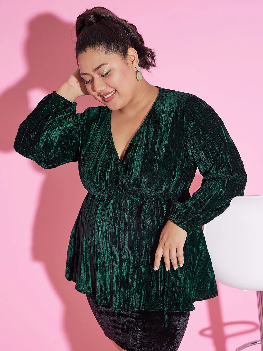 Berrylush Women Plus Size Solid Green V-Neck Lantern Sleeve Front Tie-Up Velvet Knitted Regular Top