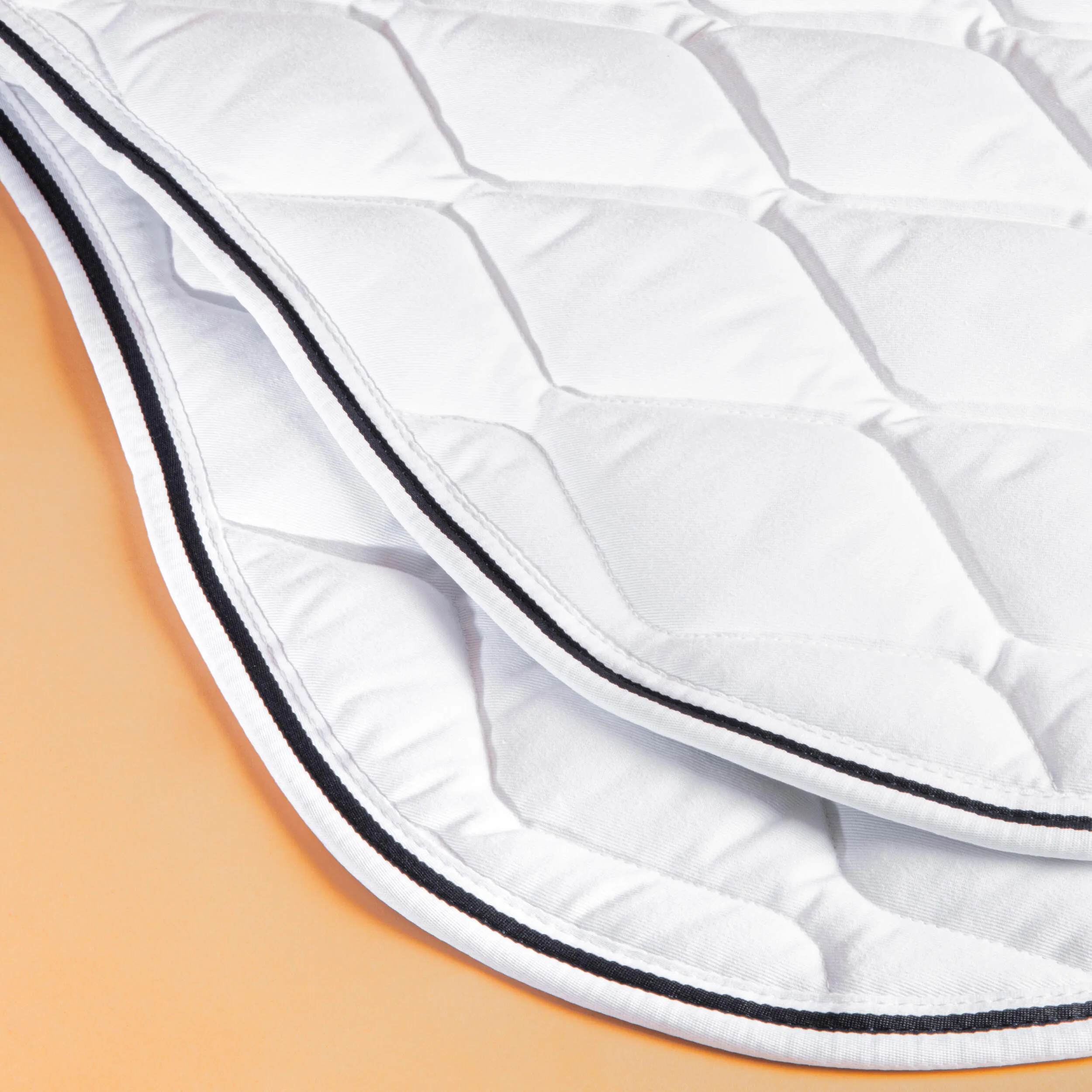 Fouganza 500 saddle pad for ponies and horses, white / black / blue