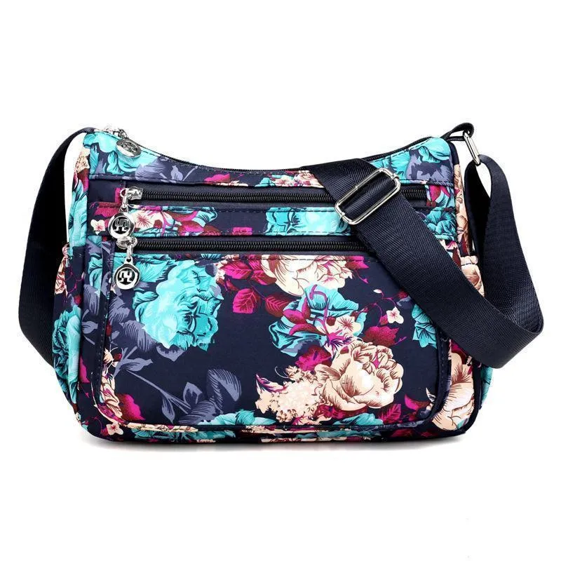 Large shoulder bag with floral pattern