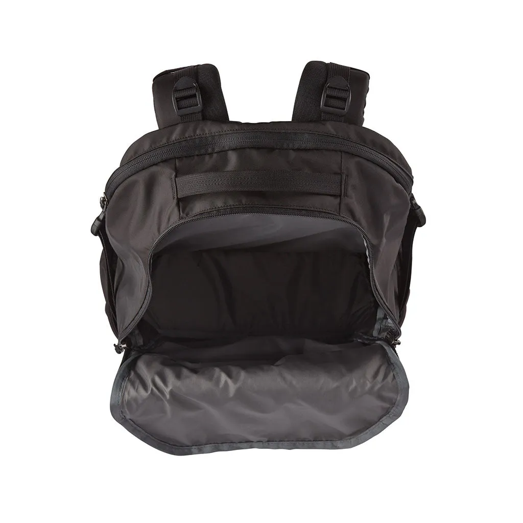 Patagonia Refugio Daypack (30L)