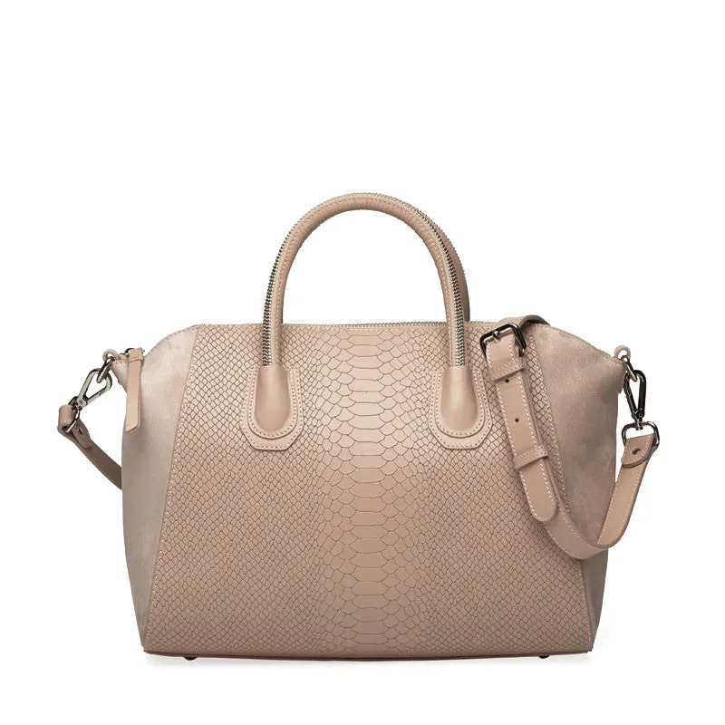 Serpent powder silver bag