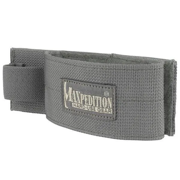 Sneak Universal Holster Insert With Mag Retention