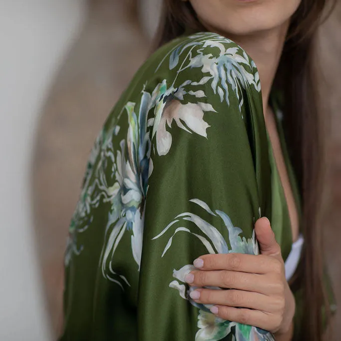 Washable Silk Yuri Short Kimono Robe